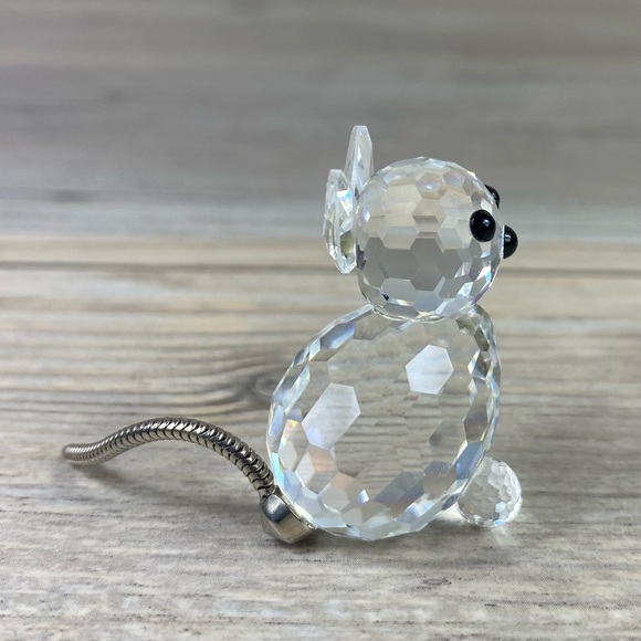 Swarovski Crystal Cat 1980s Figurine With
Wire Tail, Retired in Original Box. - Picture 11 of 14